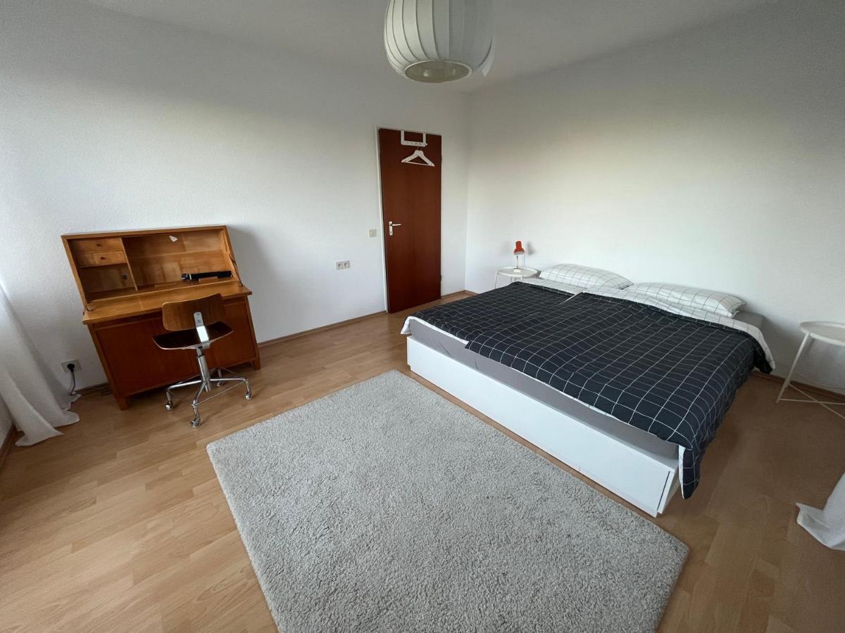 Helle Wohnung Mit Grossem Balkon Оберойте Екстериор снимка